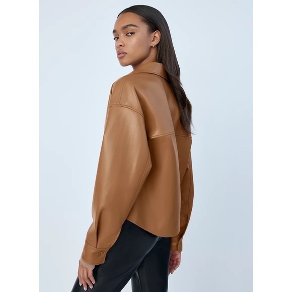 Aritzia Jacket Pelli Hip Shirt Shacket Vegan-Leather Button-Down Saville XS NWT - Picture 8 of 8